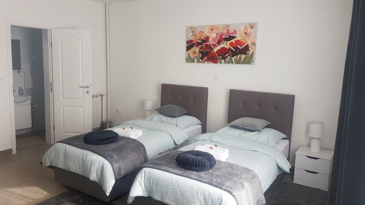Marko Airport Rooms เวลิคาโกริตซา ภายนอก รูปภาพ