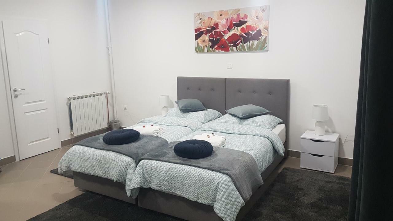 Marko Airport Rooms เวลิคาโกริตซา ภายนอก รูปภาพ