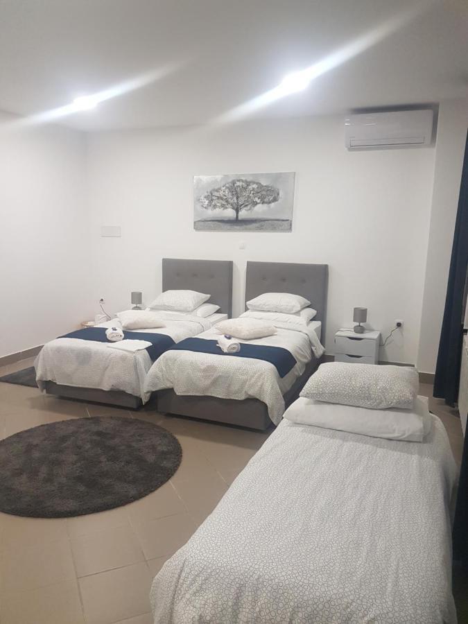 Marko Airport Rooms เวลิคาโกริตซา ภายนอก รูปภาพ