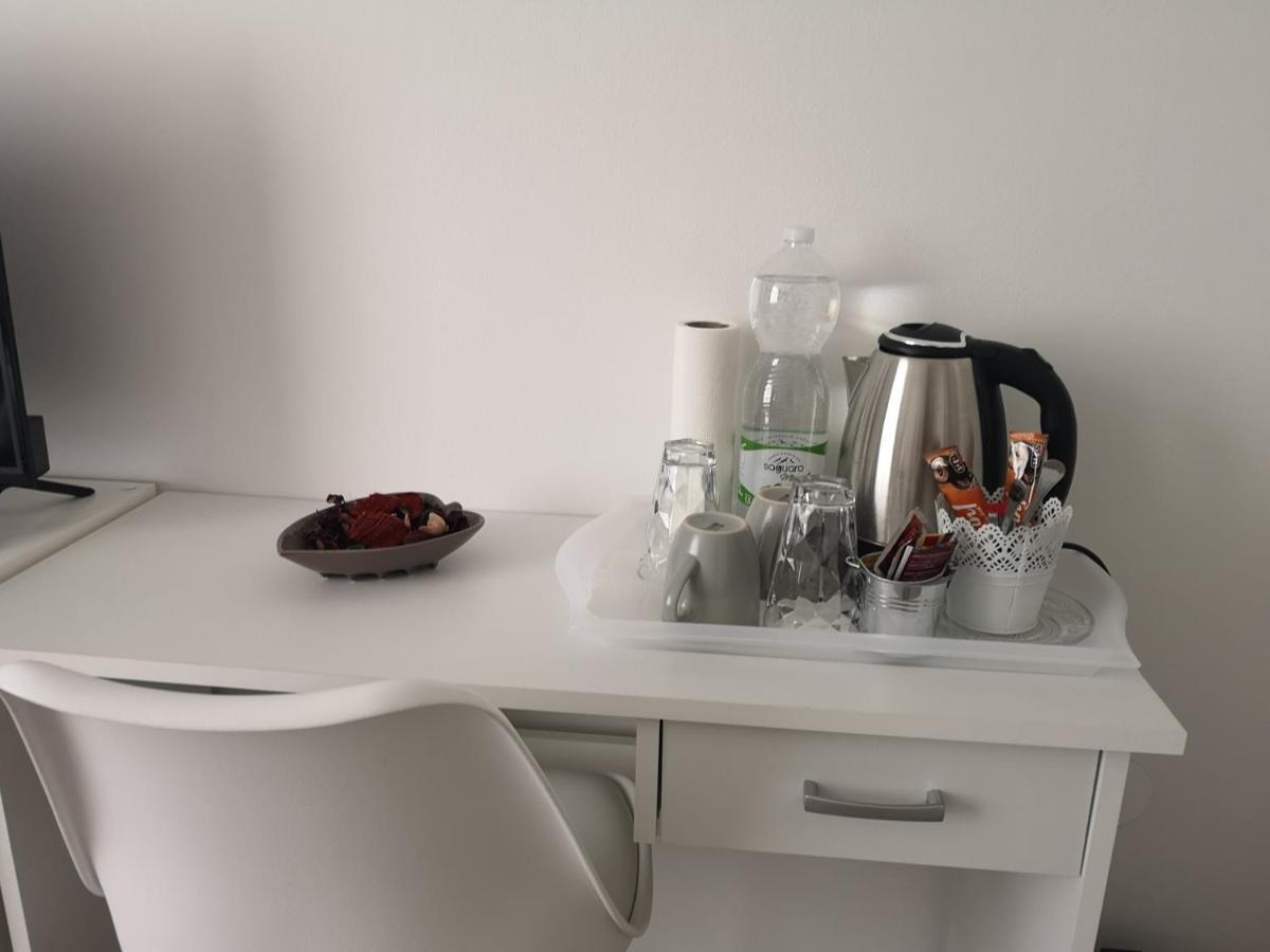 Marko Airport Rooms เวลิคาโกริตซา ภายนอก รูปภาพ